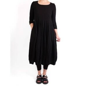 GRIZAS three quarter sleeve midi dress in Charcoal Linen